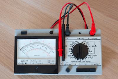 Multimètre analogique : Tout savoir sur son utilisation