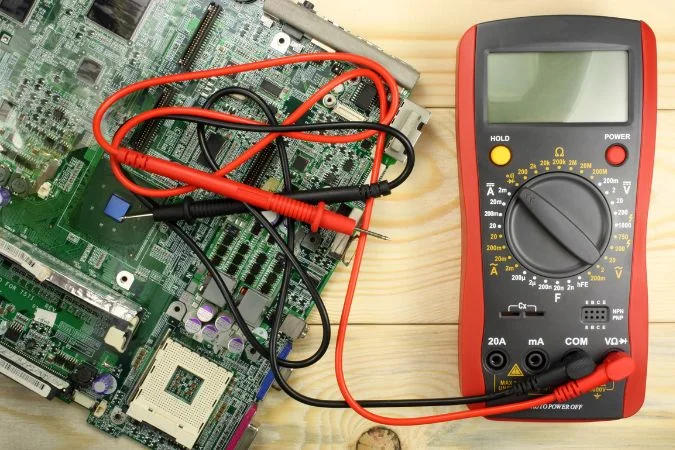 Tout savoir sur le voltmètre numérique